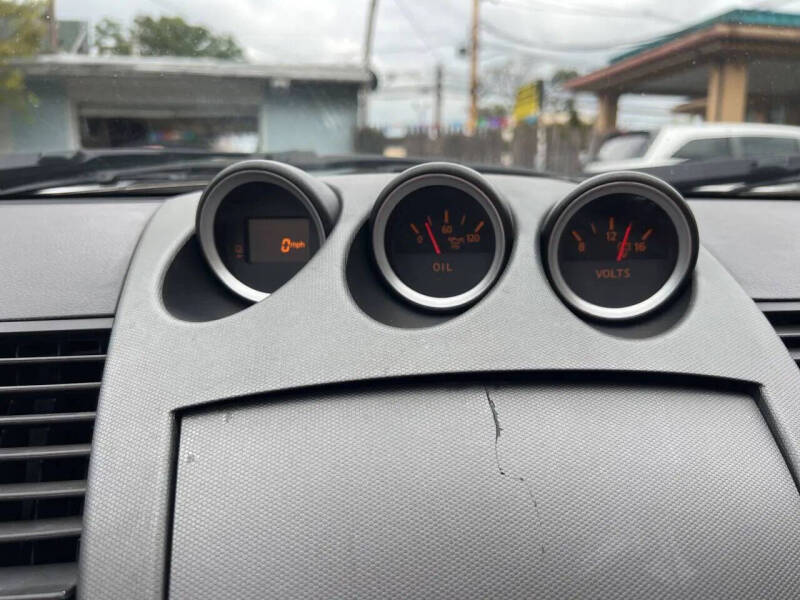 2004 Nissan 350Z Touring