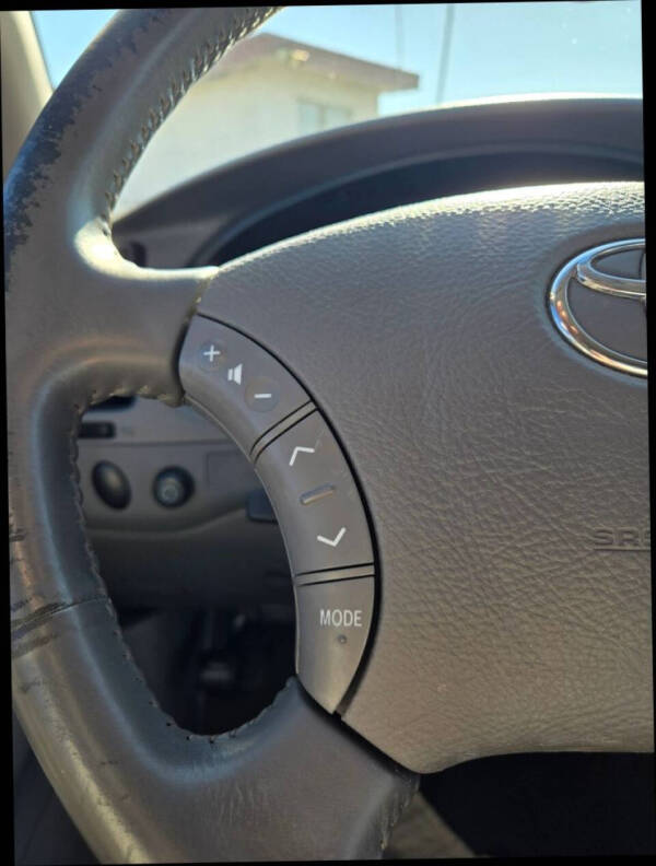 2003 Toyota Sequoia Limited