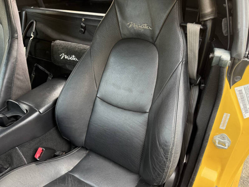 2002 Mazda MX-5 Miata SE