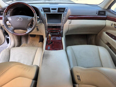 2007 Lexus LS 460