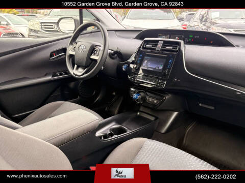 2016 Toyota Prius Two