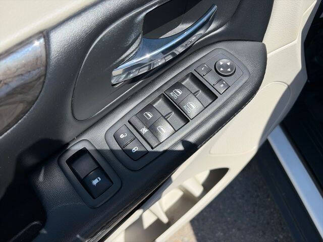 2020 Dodge Grand Caravan SE