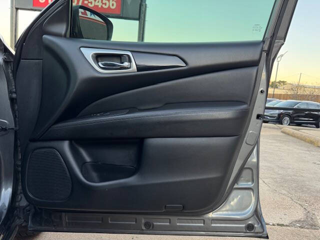 2020 Nissan Pathfinder S