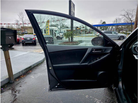 2012 Mazda MAZDA3 i Touring