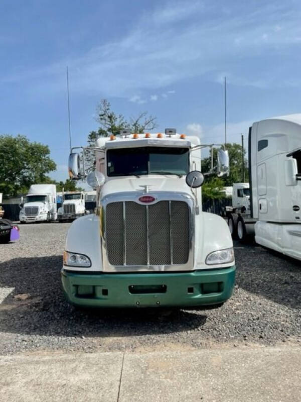2012 Peterbilt 386