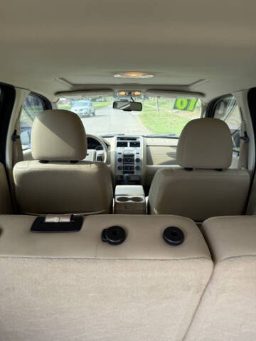 2010 Ford Escape XLT