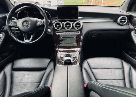 2017 Mercedes-Benz GLC GLC 300