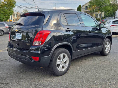 2022 Chevrolet Trax LS
