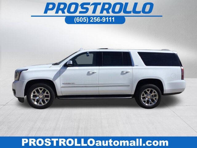 2017 GMC Yukon XL SLT