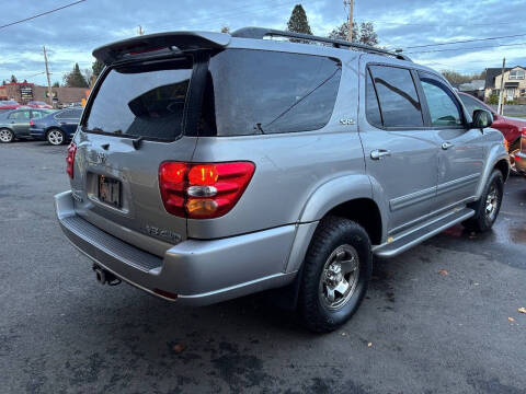 2003 Toyota Sequoia SR5