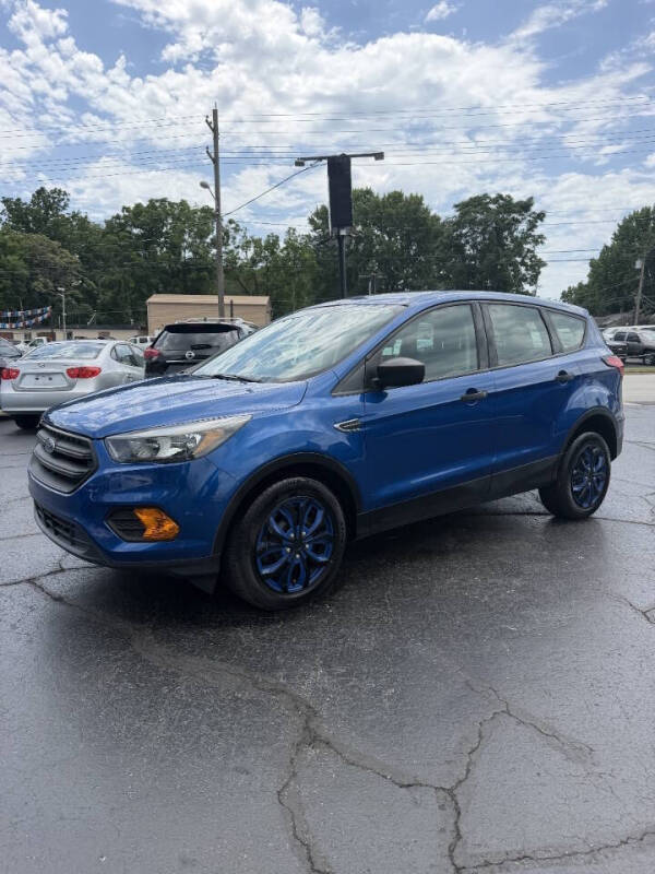 2019 Ford Escape S