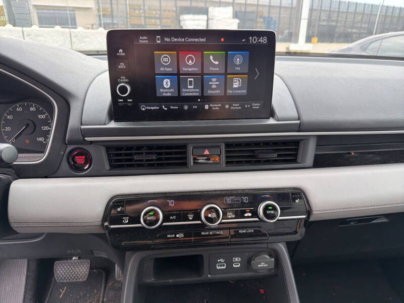 2024 Honda Pilot Touring