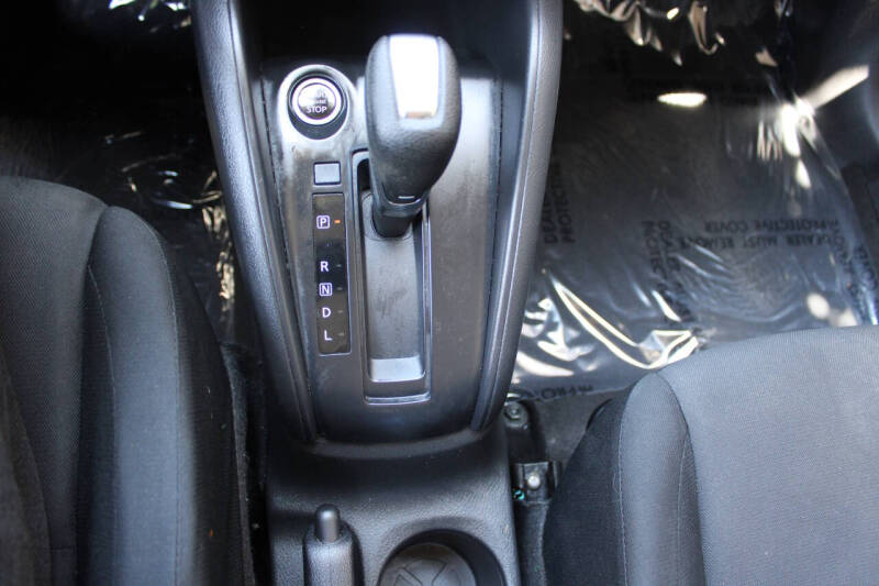 2023 Nissan Kicks S