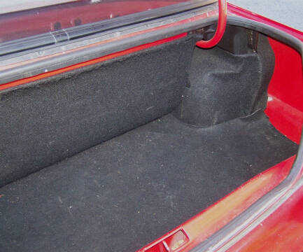 1990 Pontiac Sunbird LE