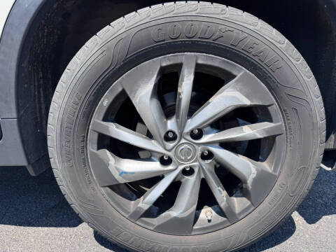 2015 Nissan Rogue SL