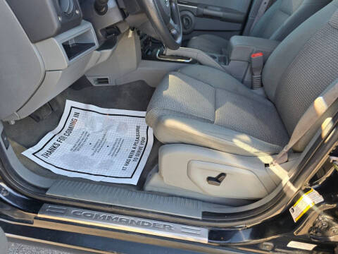 2007 Jeep Commander Sport