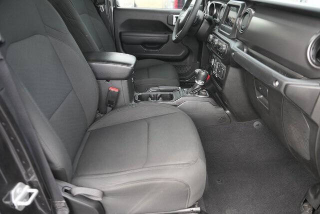 2023 Jeep Gladiator Willys