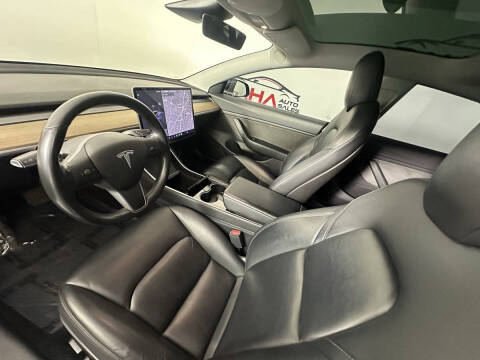 2019 Tesla Model 3 Standard Range Plus