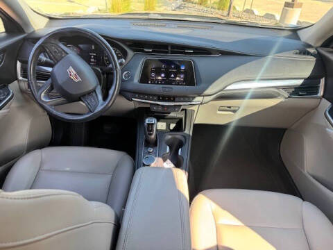 2019 Cadillac XT4 Luxury