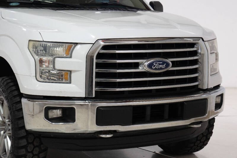 2015 Ford F-150 XLT photo 10