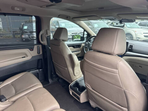 2018 Honda Odyssey Elite