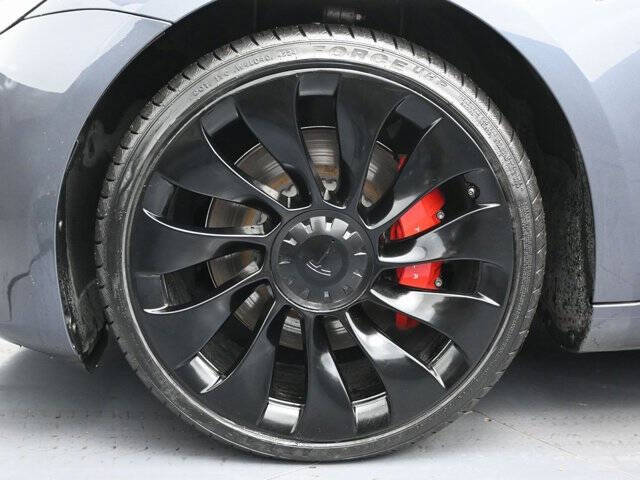 2023 Tesla Model 3 Performance