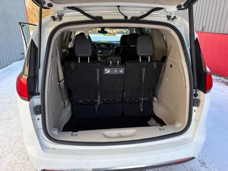 2019 Chrysler Pacifica Touring L