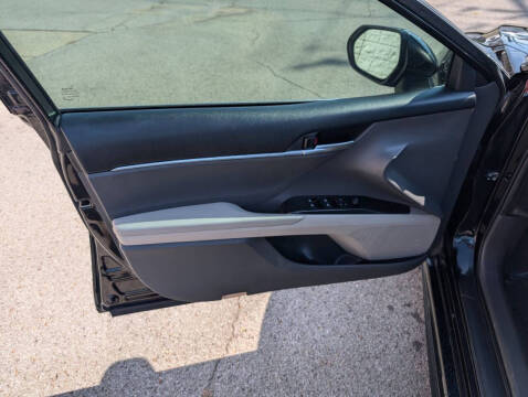 2018 Toyota Camry SE