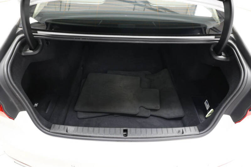 2016 BMW 7 Series 750i xDrive