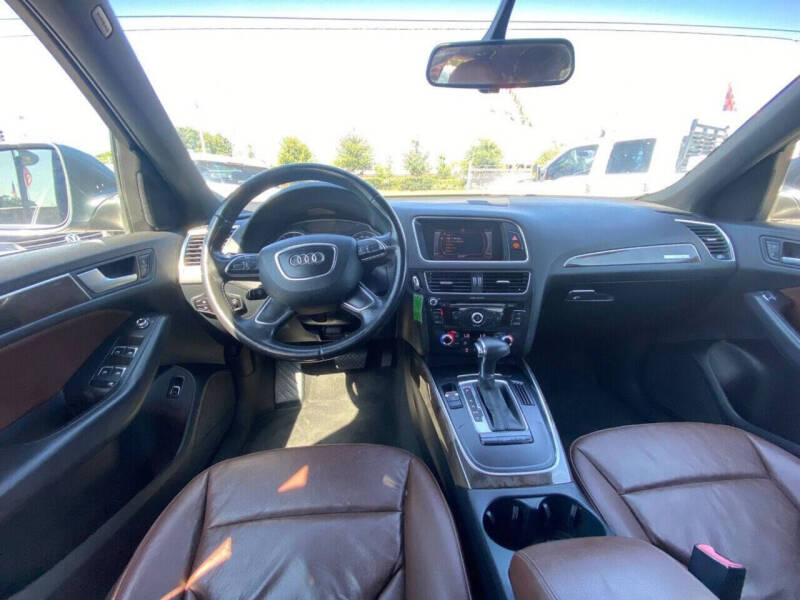 2013 Audi Q5 2.0T quattro Premium