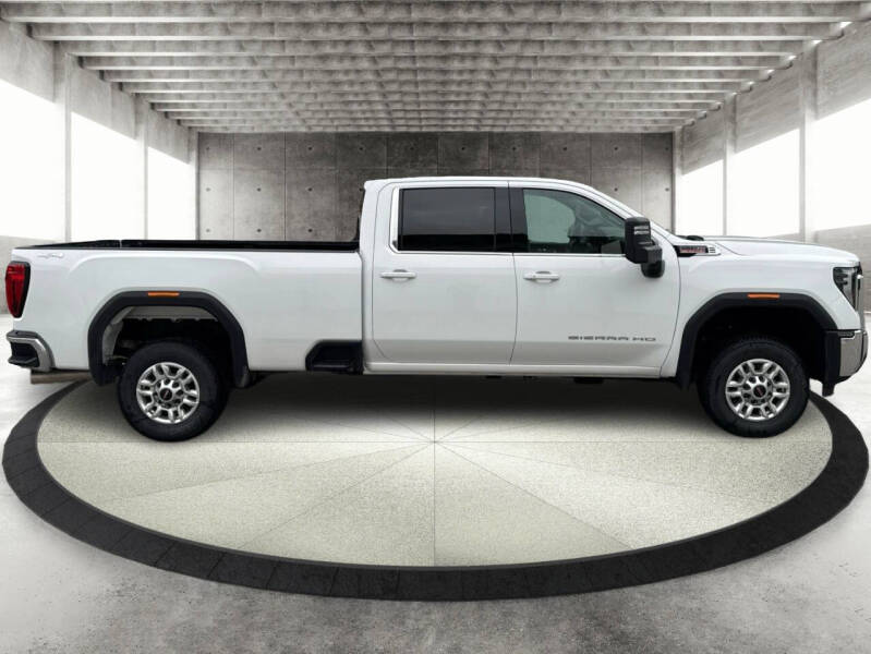 2024 GMC Sierra 2500HD SLE's photo