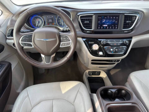 2018 Chrysler Pacifica Touring L