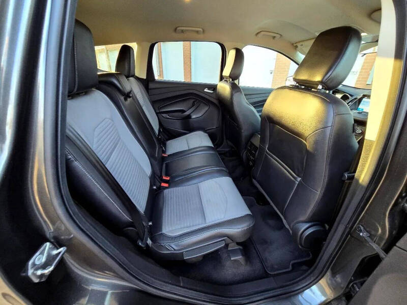2019 Ford Escape SE