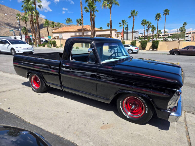 1967 Ford F-100
