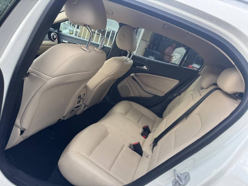 2015 Mercedes-Benz GLA GLA 250