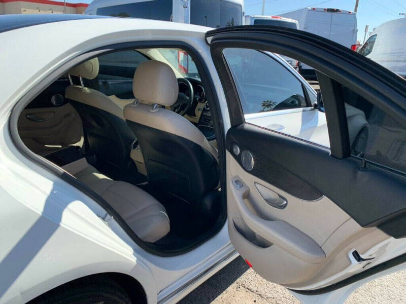 2017 Mercedes-Benz C-Class