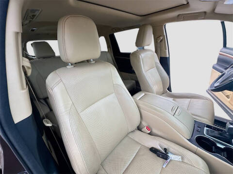 2017 Toyota Highlander Limited Platinum