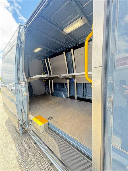 2018 Mercedes-Benz Sprinter Worker 2500