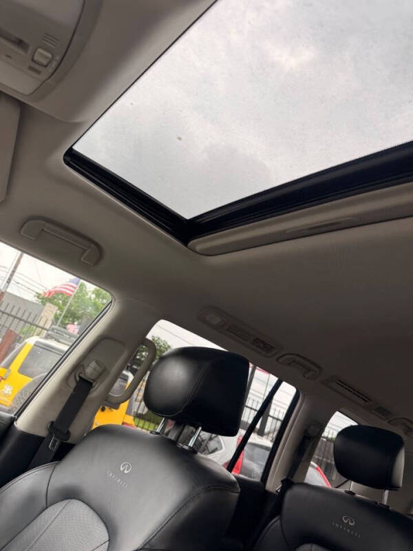 2012 Infiniti QX56