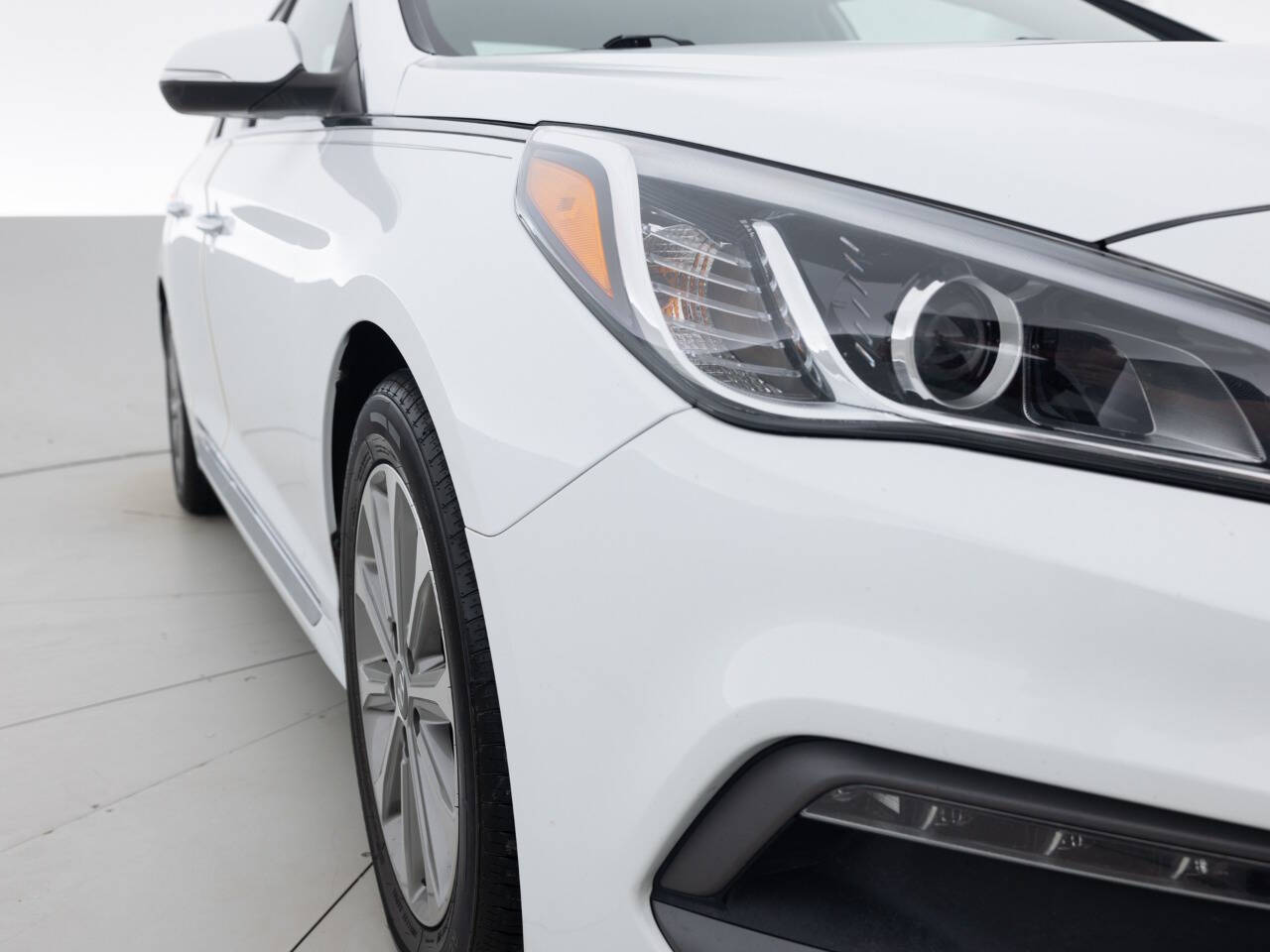 Used Car 2017 Hyundai Sonata  Limited 4dr Sedan For Sale Under $15,000 In Coal City, Illinois