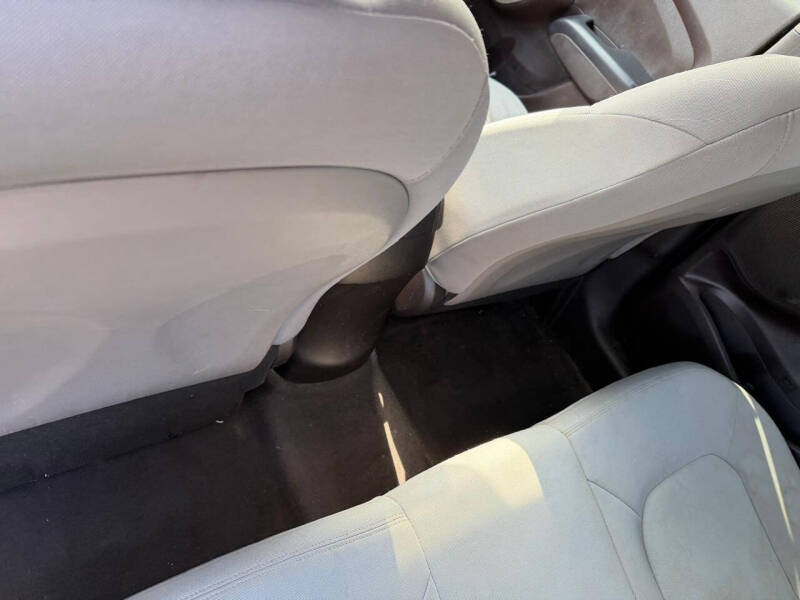 2011 Hyundai Tucson GL