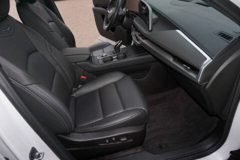 2024 Cadillac XT4 Luxury