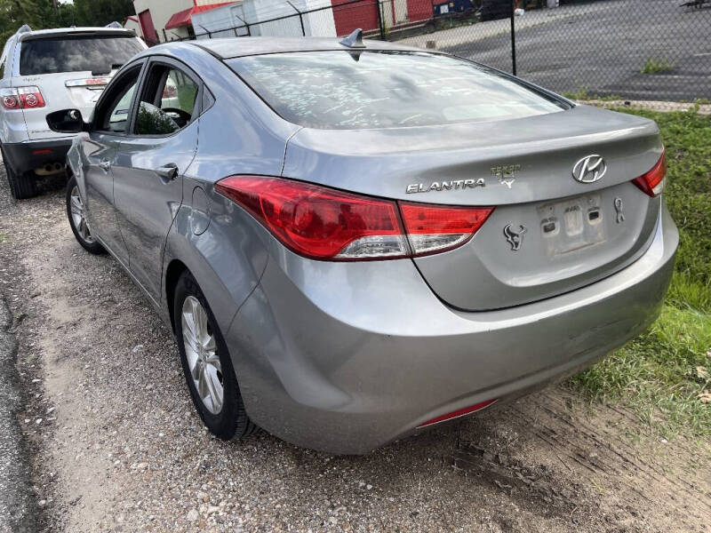 2012 Hyundai Elantra