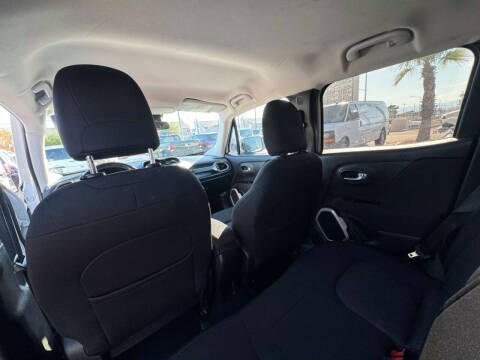 2017 Jeep Renegade Latitude