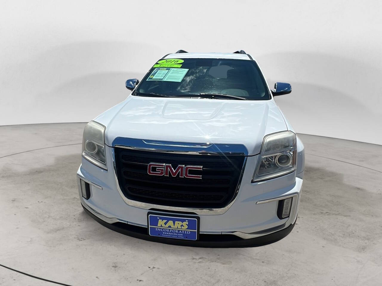 Off white 2016 GMC Terrain SLE-2 AWD SLE-2 4dr SUV 2