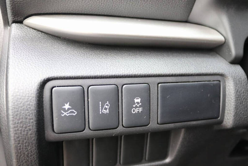 2024 Mitsubishi Eclipse Cross ES