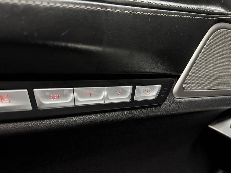 2017 BMW 7 Series 750i