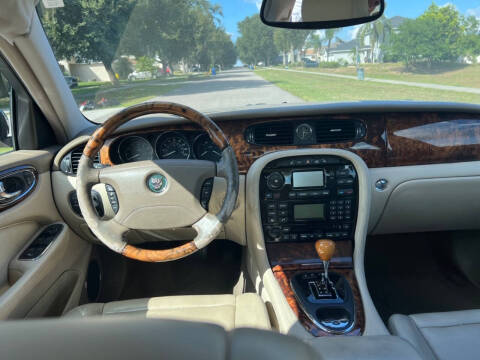 2004 Jaguar XJ-Series XJ8