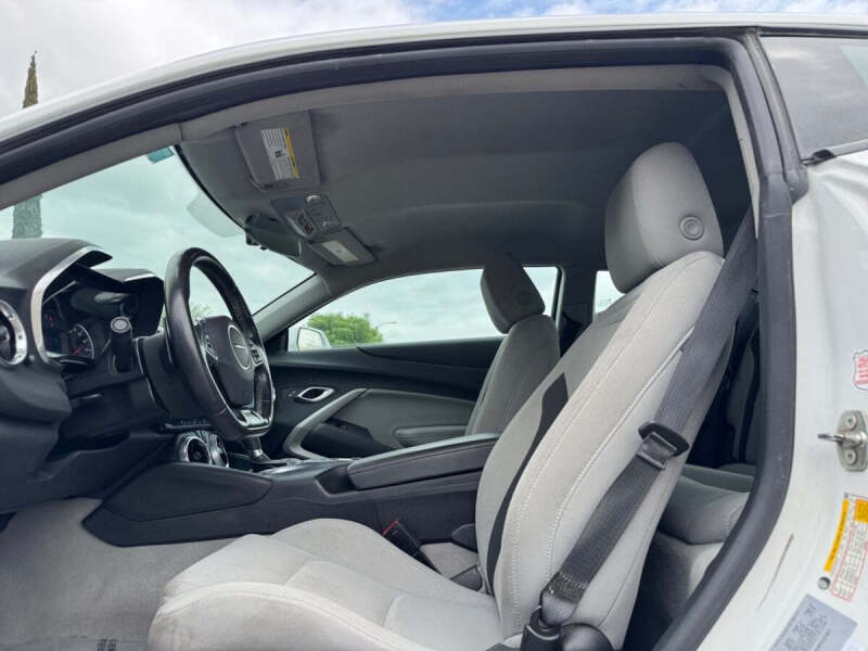 2023 Chevrolet Camaro LT