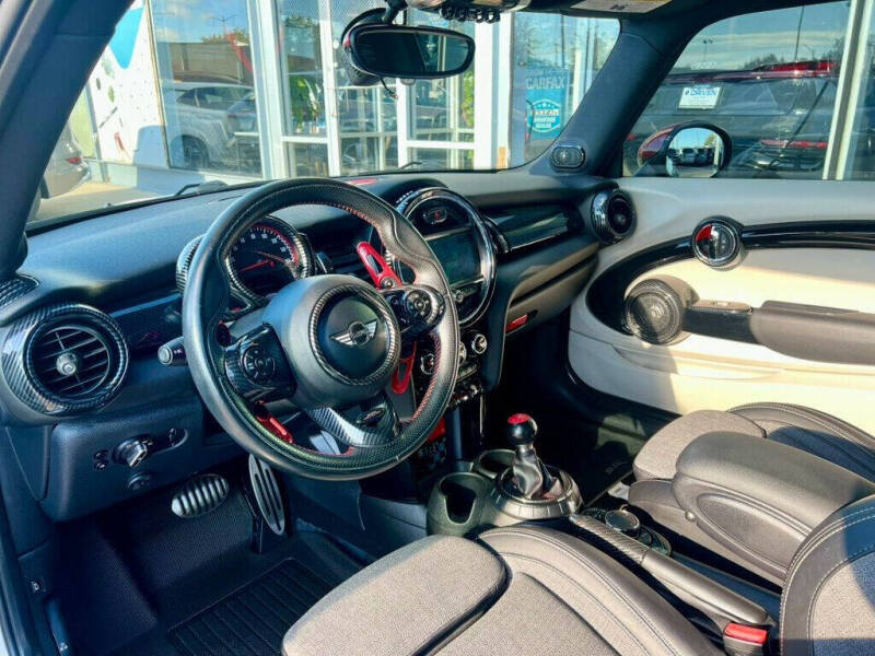 2017 MINI Hardtop 2 Door John Cooper Works